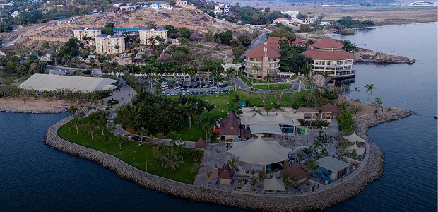 Fly From Mwanza to Dares Salaam or Arusha